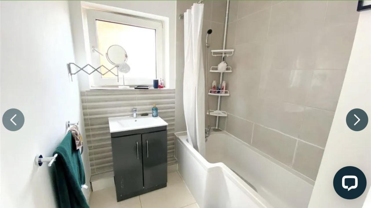 4 Bedroom Property Which Sleeps 8 Very Close To The Harry Potter Studio And Watford Junction Luaran gambar